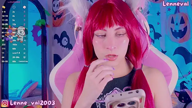 Lenneval1 online show from 10-17-25, 02:26