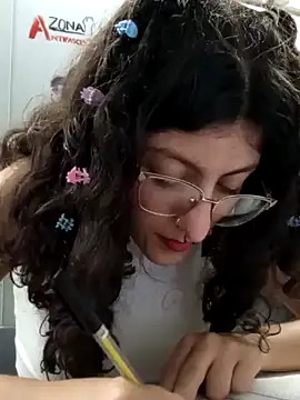 LoveElectra online show from 01-20-25, 08:39