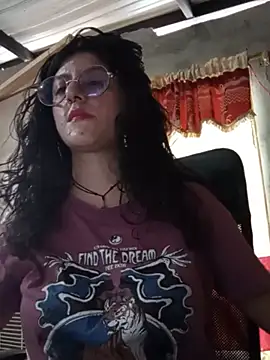 Snapshot of LoveElectra chatting on 07-15-26, 05:53 LoveElectra online show from 07-15-26, 05:53