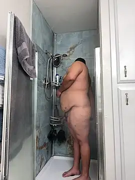 Snapshot of daddymaniaco69 chatting on 01-01-25, 07:10 daddymaniaco69 online show from 01-01-25, 07:10