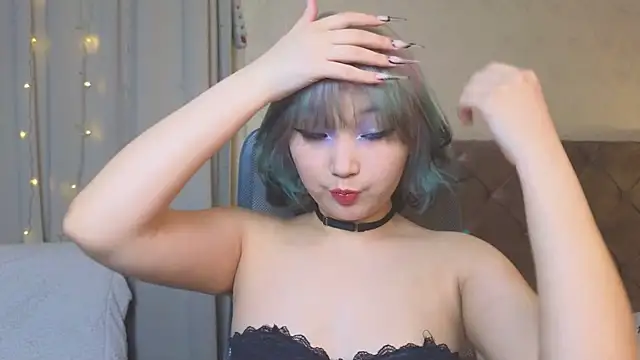 Milla Aheo online show from 03-11-25, 01:34