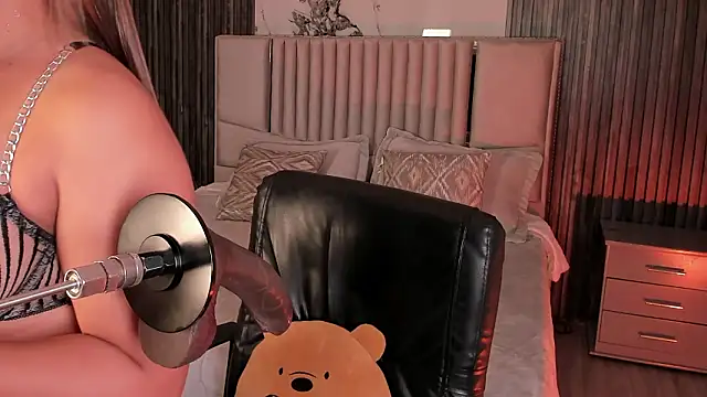 Lillyortiz online show from 02-17-26, 08:17