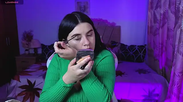 SaraBraun  online show from 09-08-25, 02:16