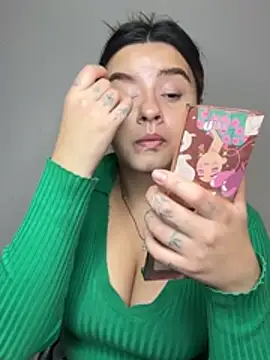 SaraBraun  online show from 04-11-26, 05:05