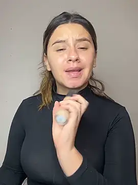 SaraBraun  online show from 03-31-26, 05:37