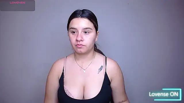 Snapshot of SaraBraun_ chatting on 02-09-26, 06:06 SaraBraun online show from 02-09-26, 06:06