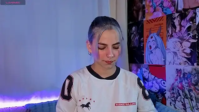 ArtemisaBlake online show from 04-05-26, 04:30