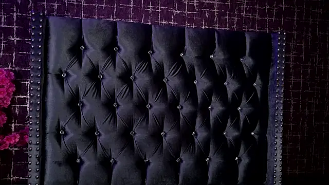 ArtemisaBlake online show from 10-04-25, 05:25