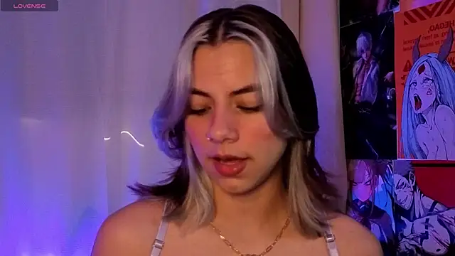 ArtemisaBlake online show from 04-21-26, 03:51