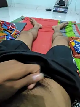 Snapshot of bananadick____ chatting on 10-31-25, 04:03 bananadick online show from 10-31-25, 04:03