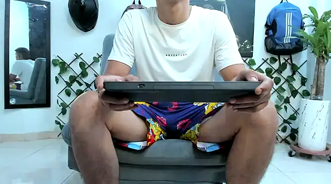 boss of cash online show from 12-12-24, 03:43