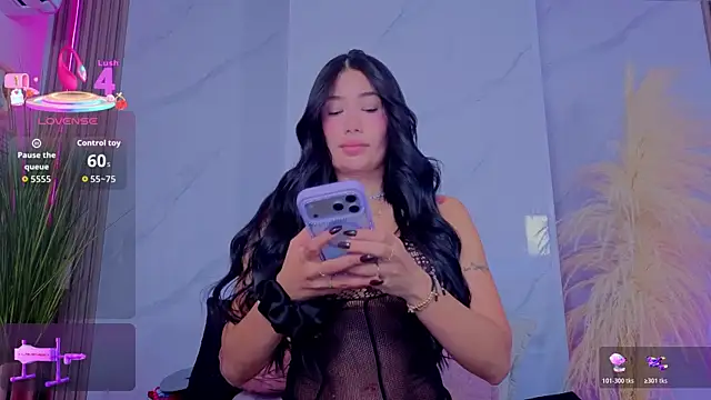 Chlooee   online show from 04-07-26, 02:13