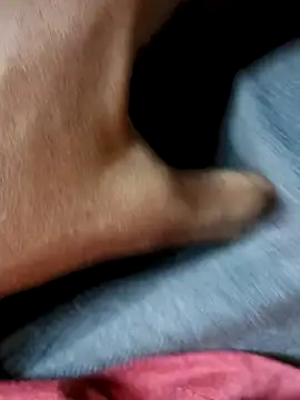 Snapshot of softheart chatting on 12-17-24, 06:13 softheart online show from 12-17-24, 06:13