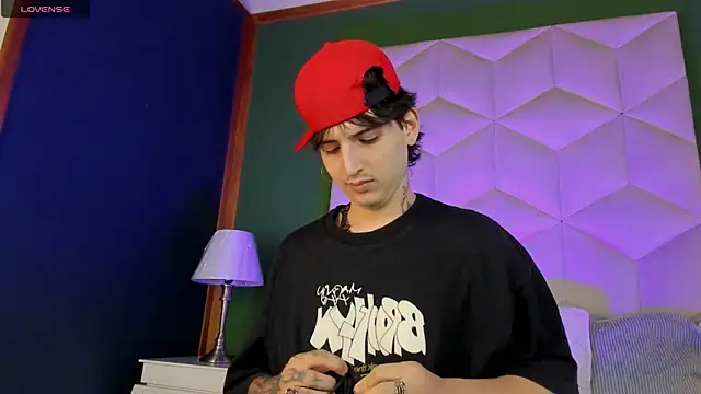 sett and gwen online show from 11-12-25, 08:01