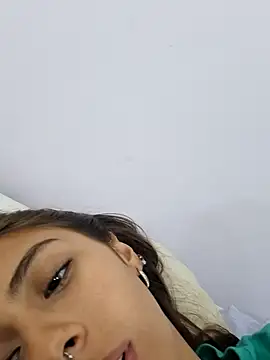 Jazmin-Cerezita online show from 02-01-25, 01:30