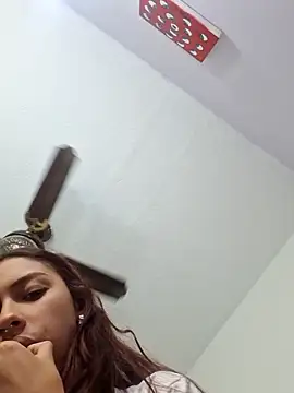 Snapshot of Jazmin-Cerezita chatting on 03-21-26, 04:03 Jazmin-Cerezita online show from 03-21-26, 04:03