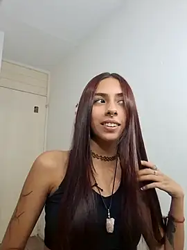 Snapshot of Jazmin-Cerezita chatting on 02-06-26, 10:06 Jazmin-Cerezita online show from 02-06-26, 10:06