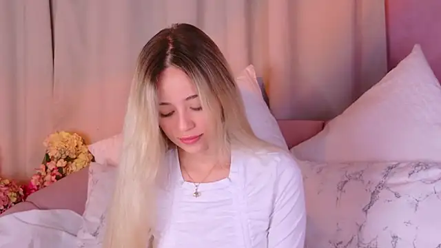 STELLA RICH online show from 09-15-25, 09:15