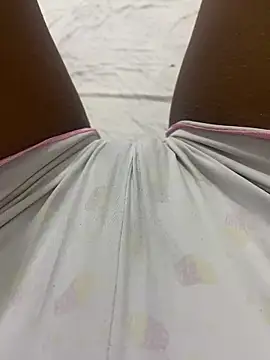 Gordelicia03 online show from 04-19-26, 04:35