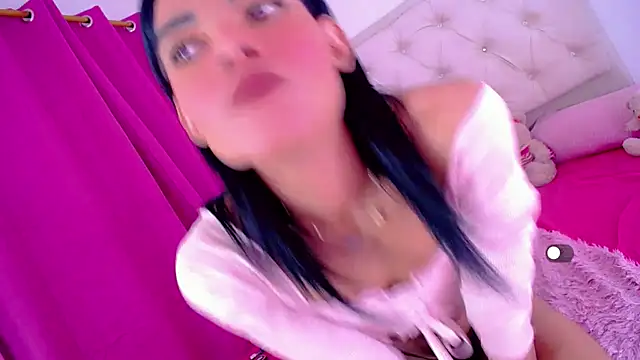 Theylor Rouse online show from 07-25-26, 07:38