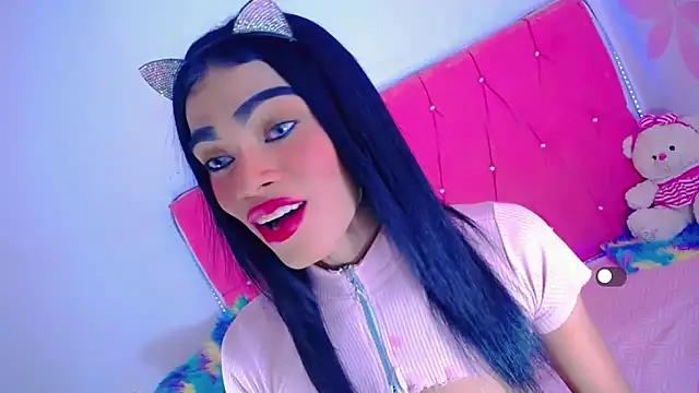 Theylor Rouse online show from 10-26-25, 08:42