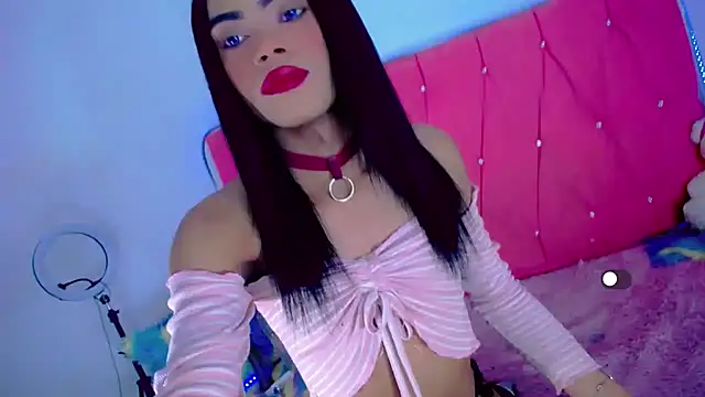 Theylor Rouse online show from 09-19-25, 06:06