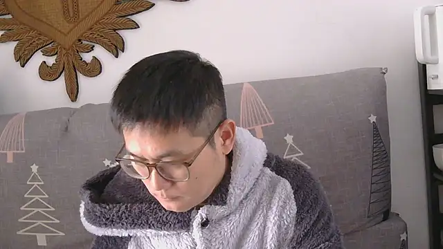 866532 online show from 12-22-25, 04:56