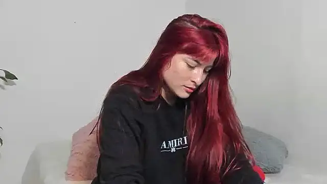 Liah ferrer online show from 02-08-26, 06:38