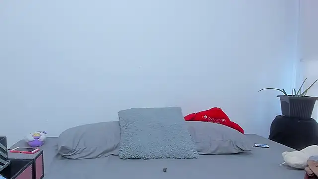 Snapshot of Liah_ferrer chatting on 12-24-24, 09:33 Liah ferrer online show from 12-24-24, 09:33