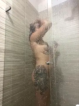 Snapshot of Liah_ferrer chatting on 09-08-25, 10:31 Liah ferrer online show from 09-08-25, 10:31