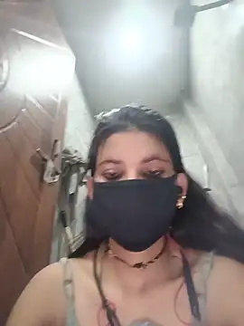 Snapshot of Aafreen_36 chatting on 05-17-26, 02:50 Aafreen 36 online show from 05-17-26, 02:50