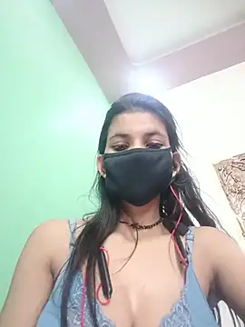 Snapshot of Aafreen_36 chatting on 05-20-26, 02:25 Aafreen 36 online show from 05-20-26, 02:25