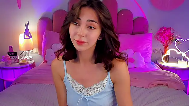 ElsaYoung online show from 11-06-25, 08:24