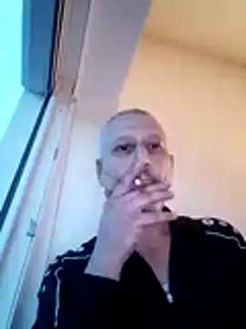 Snapshot of Husoban chatting on 10-21-25, 04:39 Husoban online show from 10-21-25, 04:39