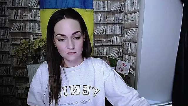 Lina Star S online show from 11-15-25, 11:36