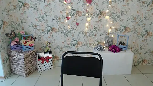 Lina Star S online show from 02-13-25, 10:34