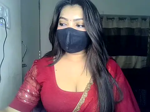 Snapshot of ishi_Beauty chatting on 02-22-26, 05:21 ishi Beauty online show from 02-22-26, 05:21