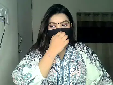 Snapshot of ishi_Beauty chatting on 04-30-26, 04:30 ishi Beauty online show from 04-30-26, 04:30