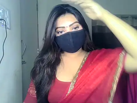Snapshot of ishi_Beauty chatting on 05-05-26, 04:37 ishi Beauty online show from 05-05-26, 04:37