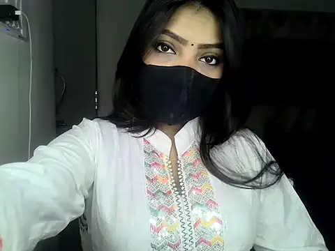 ishi Beauty online show from 12-03-25, 04:13