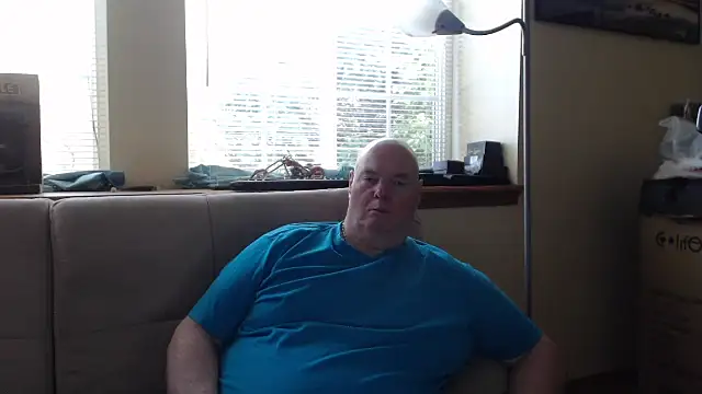Snapshot of harley99574 chatting on 09-08-25, 03:22 harley99574 online show from 09-08-25, 03:22