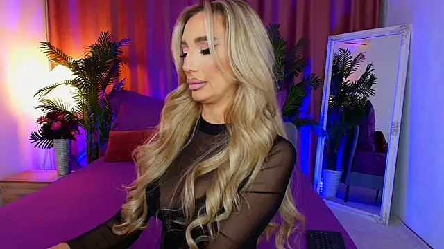 FelyJolie online show from 01-10-26, 05:52