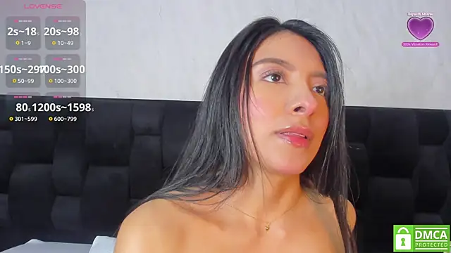 Snapshot of Camila__Gomez chatting on 03-19-25, 12:12 Camila Gomez online show from 03-19-25, 12:12