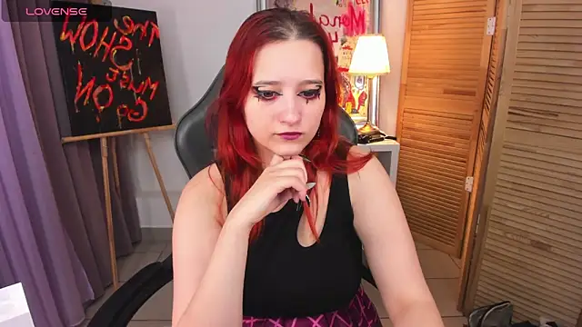 Snapshot of RachelPirce chatting on 02-09-25, 09:05 RachelPirce online show from 02-09-25, 09:05