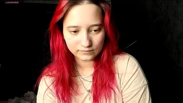 RachelPirce online show from 11-27-25, 01:22