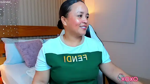 linda rios  online show from 06-16-26, 08:42