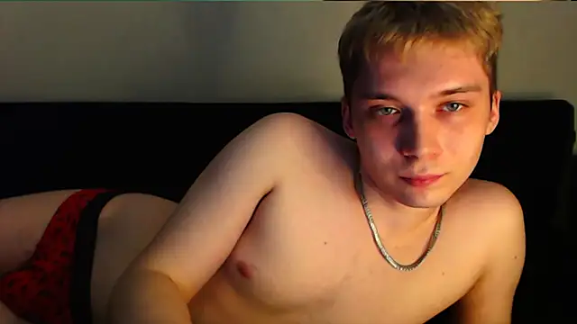 Snapshot of __sugarrebit chatting on 03-03-25, 06:46   sugarrebit online show from 03-03-25, 06:46