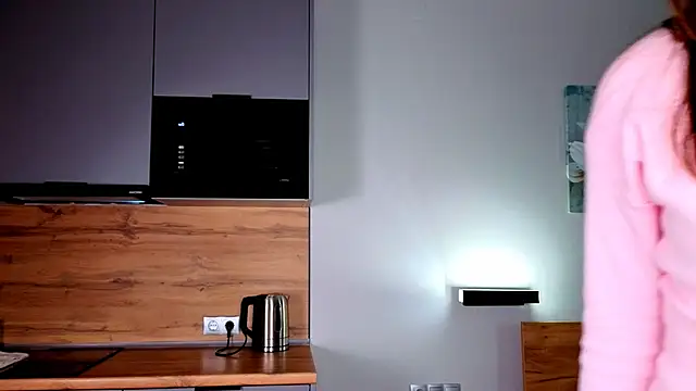 shellikeangel online show from 04-15-26, 03:38