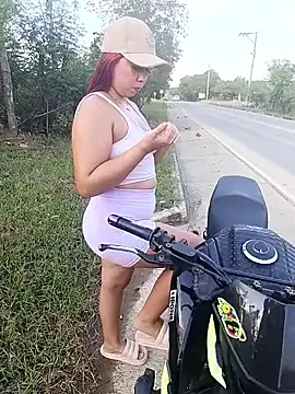 Snapshot of KathaDanger chatting on 12-20-25, 09:39 KathaDanger online show from 12-20-25, 09:39