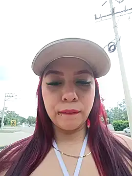 Snapshot of KathaDanger chatting on 01-11-26, 09:33 KathaDanger online show from 01-11-26, 09:33